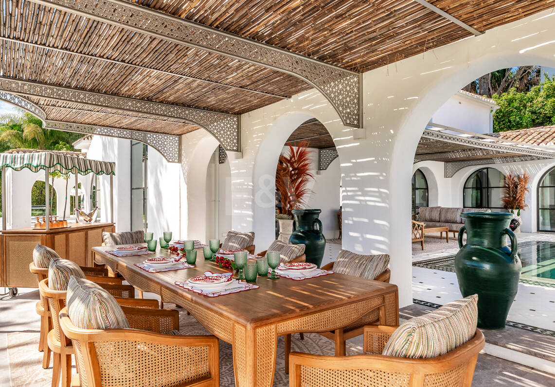 Plus spectaculaire Villa à Los Monteros, à quelques pas de la plage
