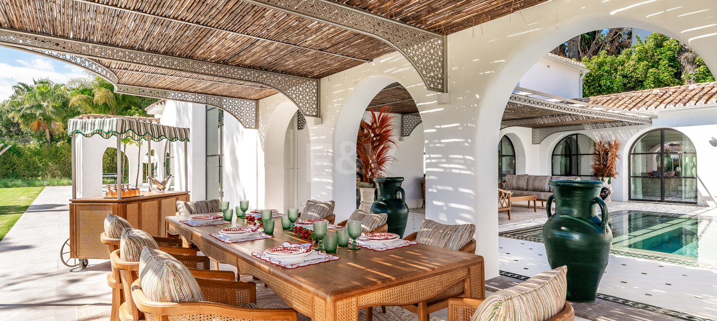 Die spektakulärste Villa in Los Monteros – nur wenige Schritte vom Strand entfernt