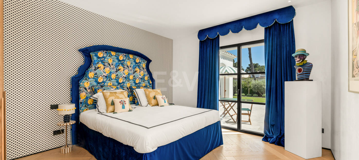 Plus spectaculaire Villa à Los Monteros, à quelques pas de la plage