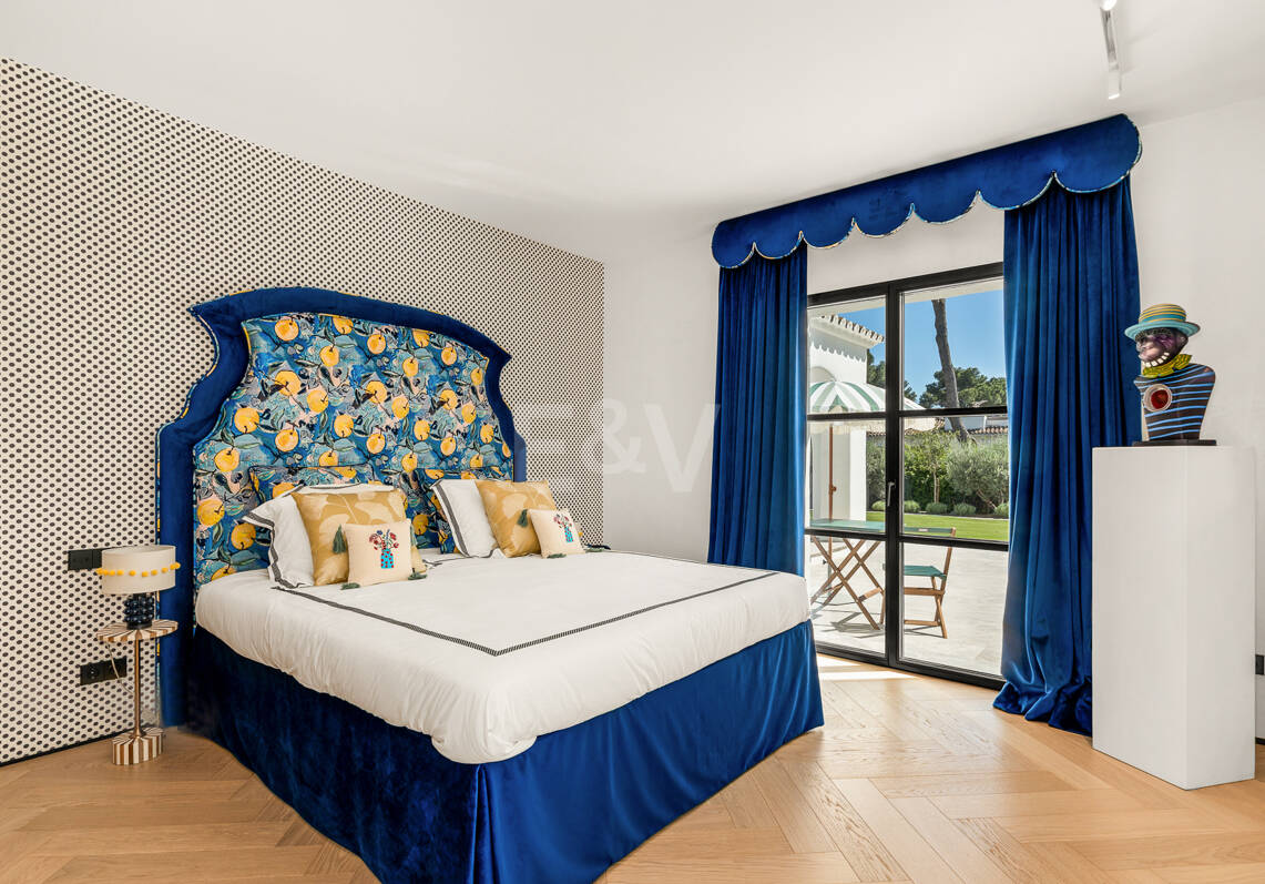 Plus spectaculaire Villa à Los Monteros, à quelques pas de la plage