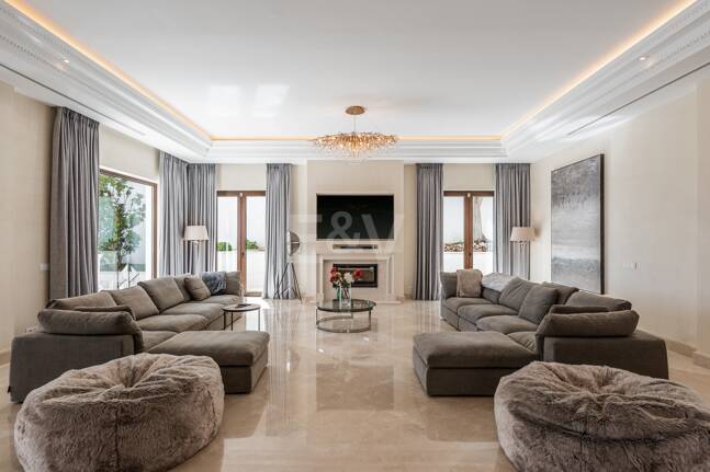 Ett mästerverk av lyx i Sierra Blanca