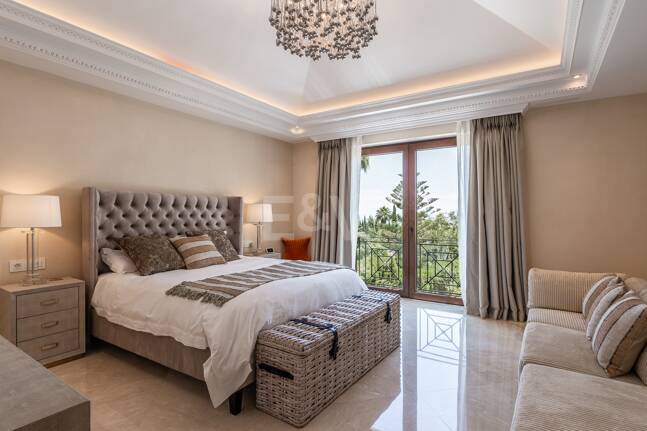 Ett mästerverk av lyx i Sierra Blanca