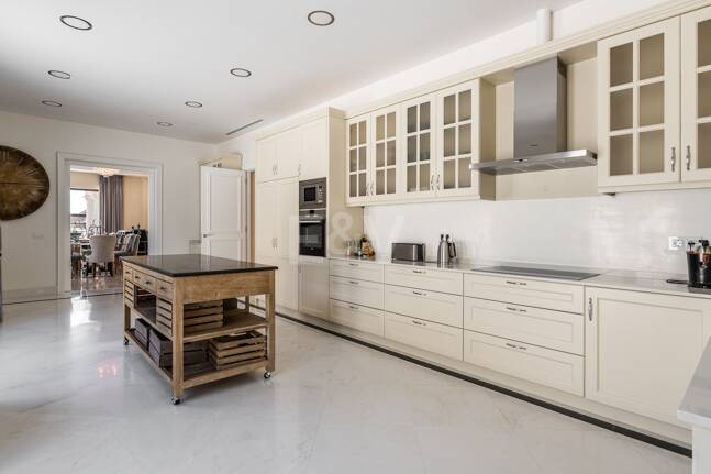 Ett mästerverk av lyx i Sierra Blanca