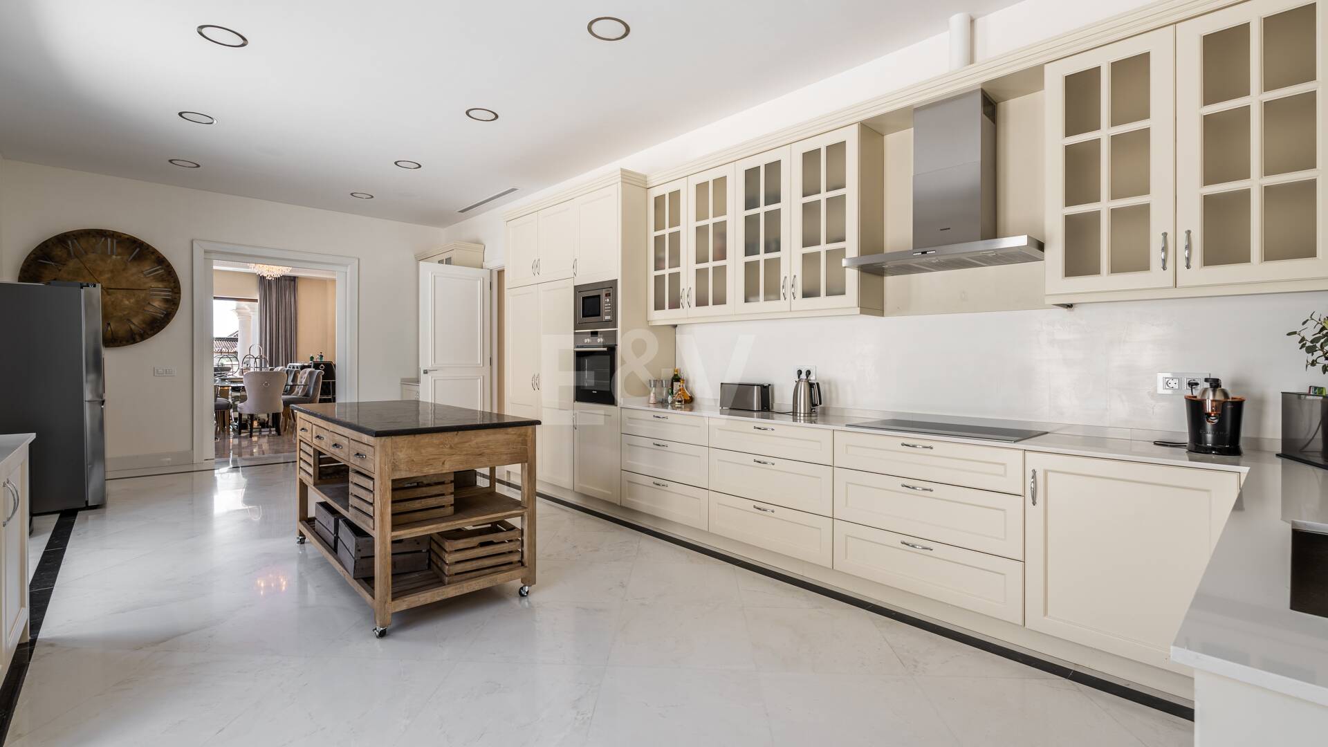 Ett mästerverk av lyx i Sierra Blanca