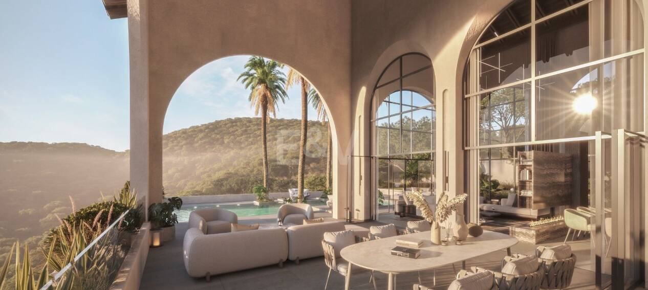 Urocza willa z Eclectic Design i Breathtaking Views w Marbella 's Prime Location