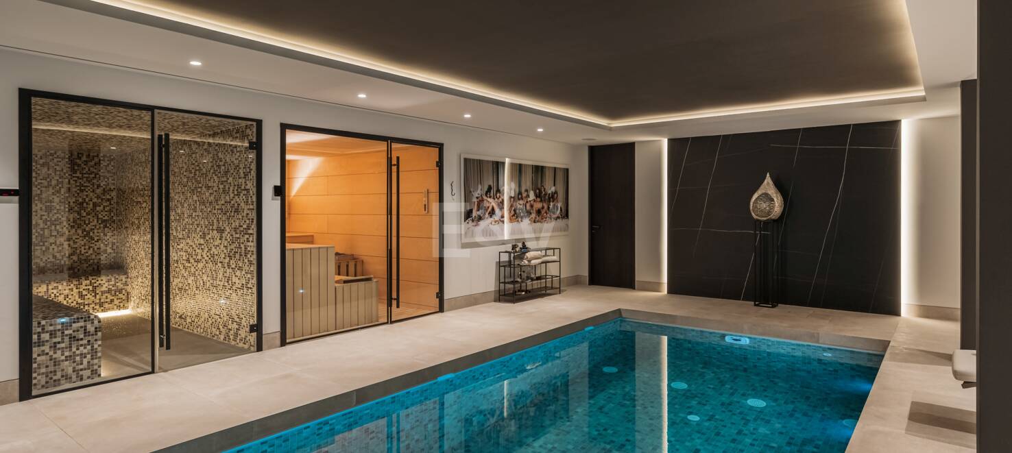Contemporary luxury villa with open views in La Alqueria