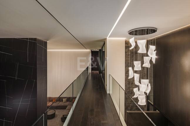 Samtida lyxvilla med öppen utsikt i La Alqueria