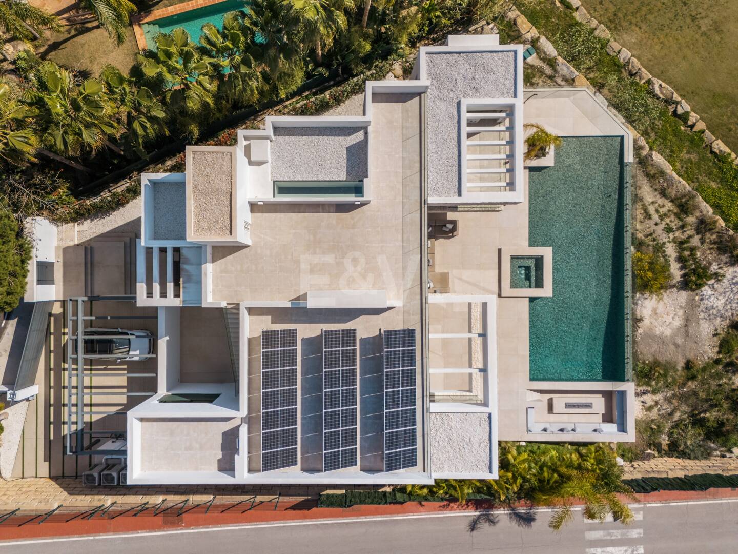 Samtida lyxvilla med öppen utsikt i La Alqueria