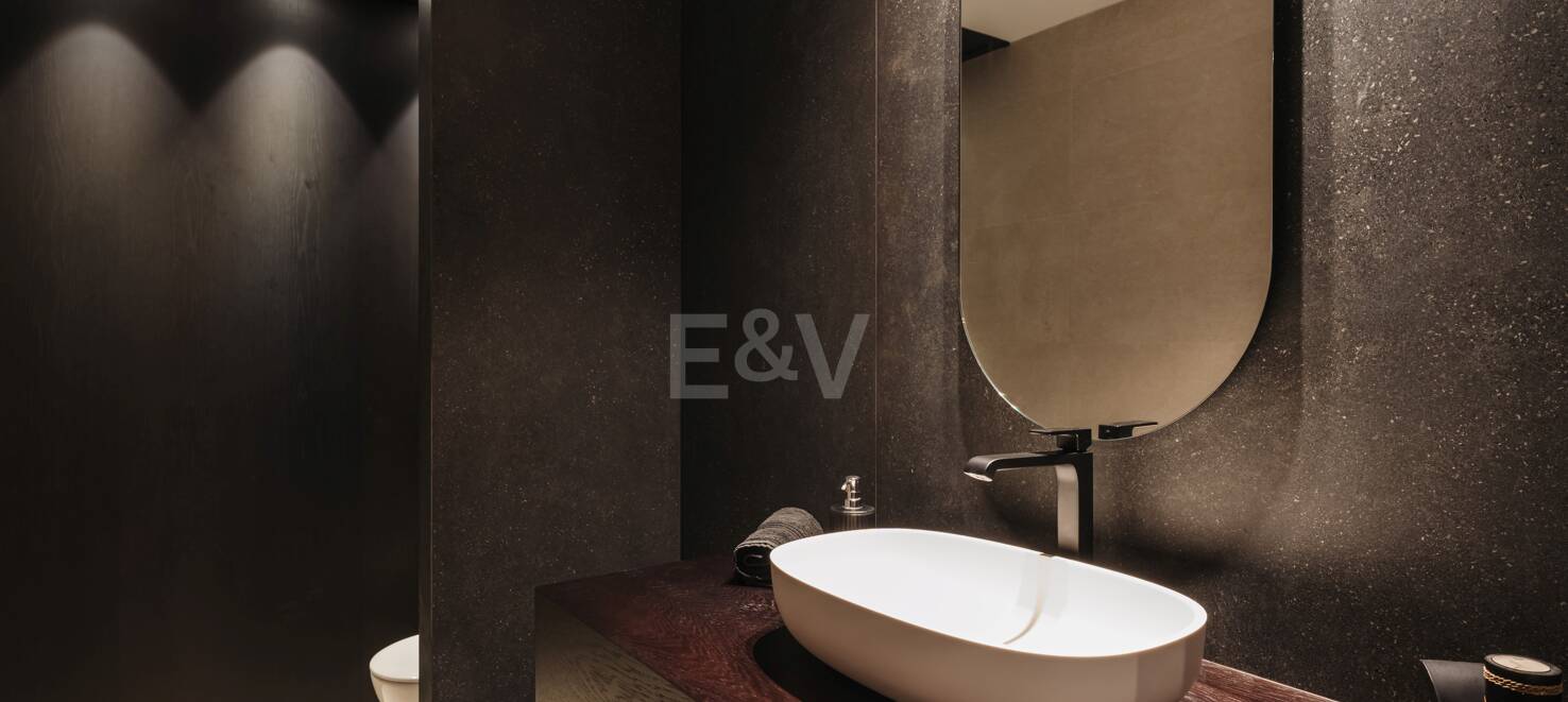 Contemporary luxury villa with open views in La Alqueria
