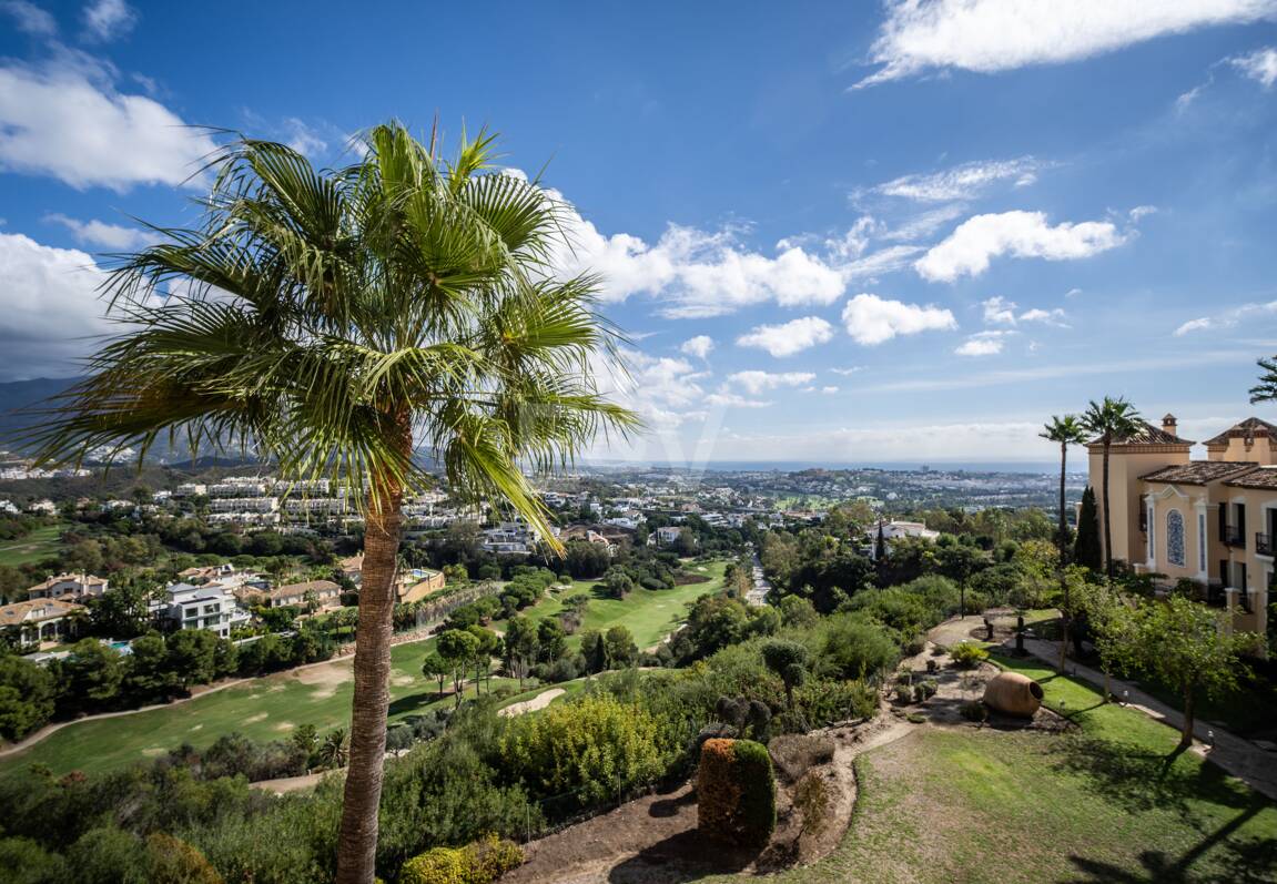Lyx Penthouse med hisnande utsikt i La Quinta