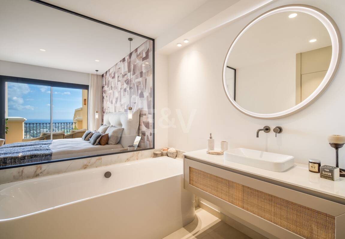 Lyx Penthouse med hisnande utsikt i La Quinta