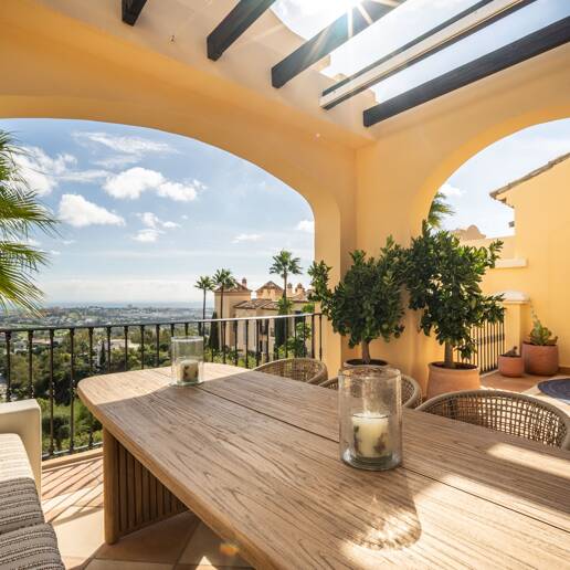 Lyx Penthouse med hisnande utsikt i La Quinta