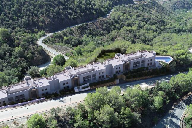 Wyłączne 3- sypialnia Penthouses with Mountain and Sea Views