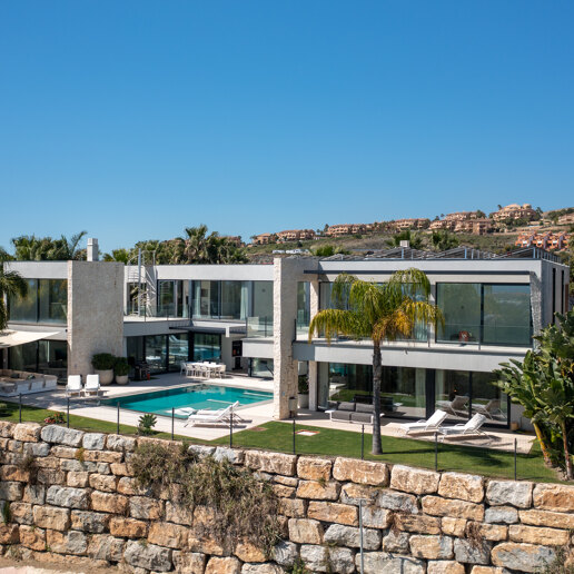 Elegante und Sofistische Residenz mit Panoramablick und Smart Automation