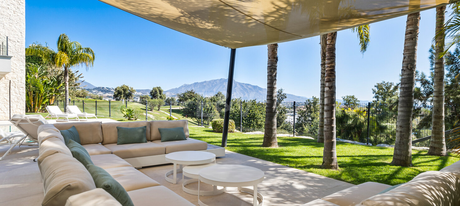 Elegante und Sofistische Residenz mit Panoramablick und Smart Automation