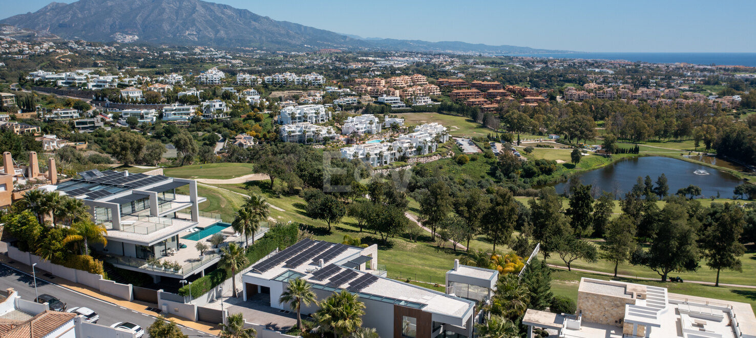 Elegante und Sofistische Residenz mit Panoramablick und Smart Automation
