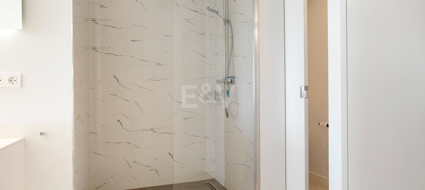 Elegante und Sofistische Residenz mit Panoramablick und Smart Automation