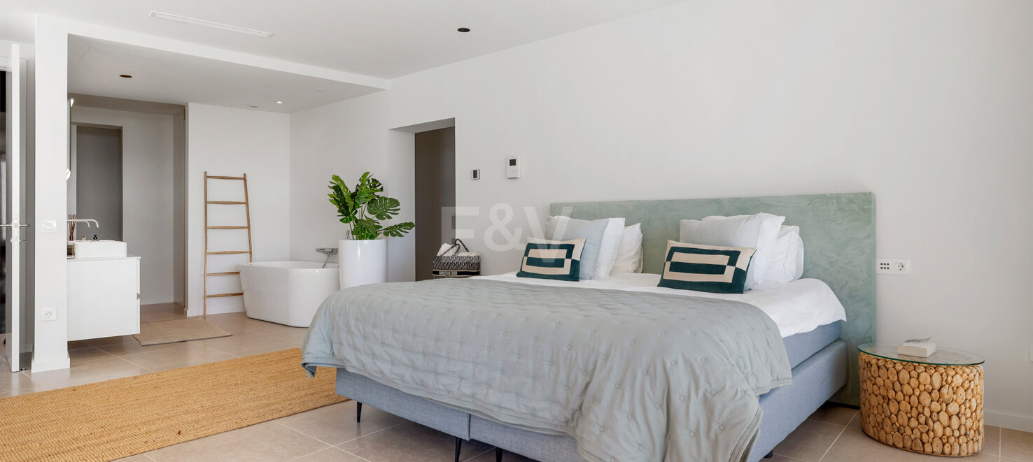 Elegante und Sofistische Residenz mit Panoramablick und Smart Automation