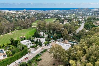 Excepcional parcela en ubicación privilegiada, a solo un paso de Las Brisas golf club