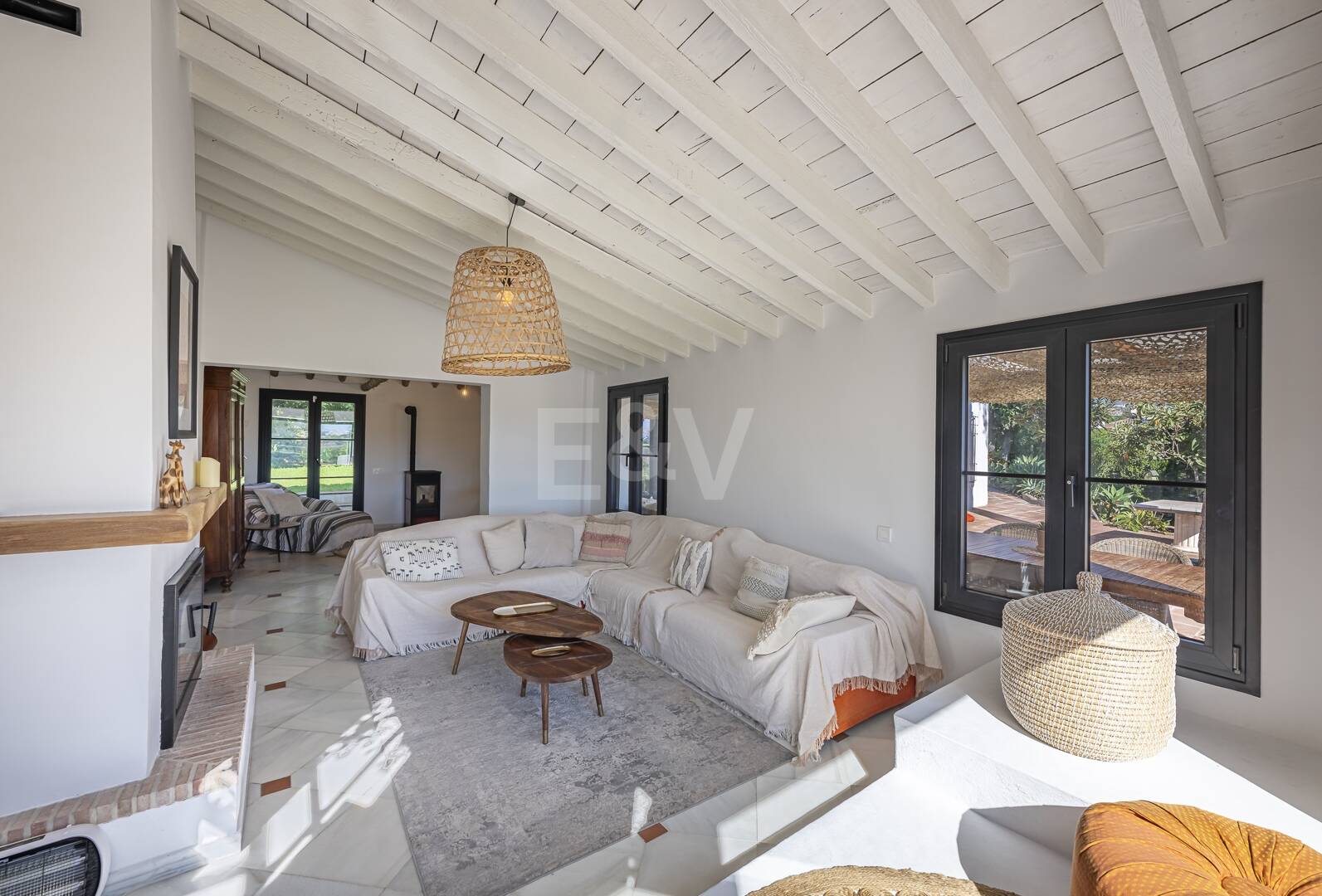 Inspirujące Kraj Dom z zapierającymi dech w piersiach Panoramiczne widoki w Guadalmina Alta