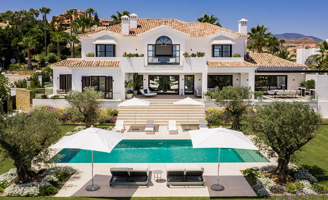 Villa impressionnante à La Cerquilla avec vue panoramique sur la mer