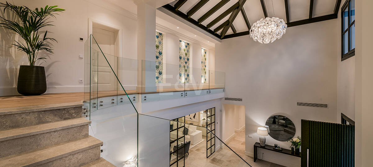 Impressive Villa in La Cerquilla with Panoramic Sea Views