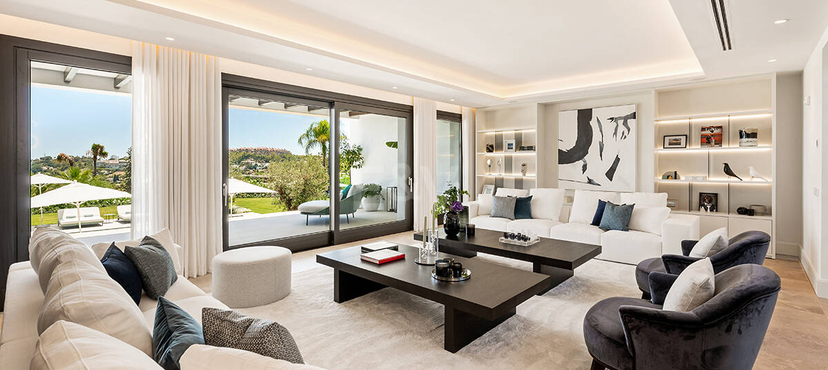 Impressive Villa in La Cerquilla with Panoramic Sea Views