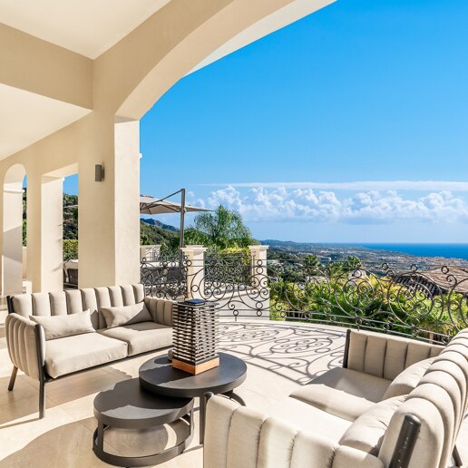 Luxusvilla in Sierra Blanca mit Panoramablick