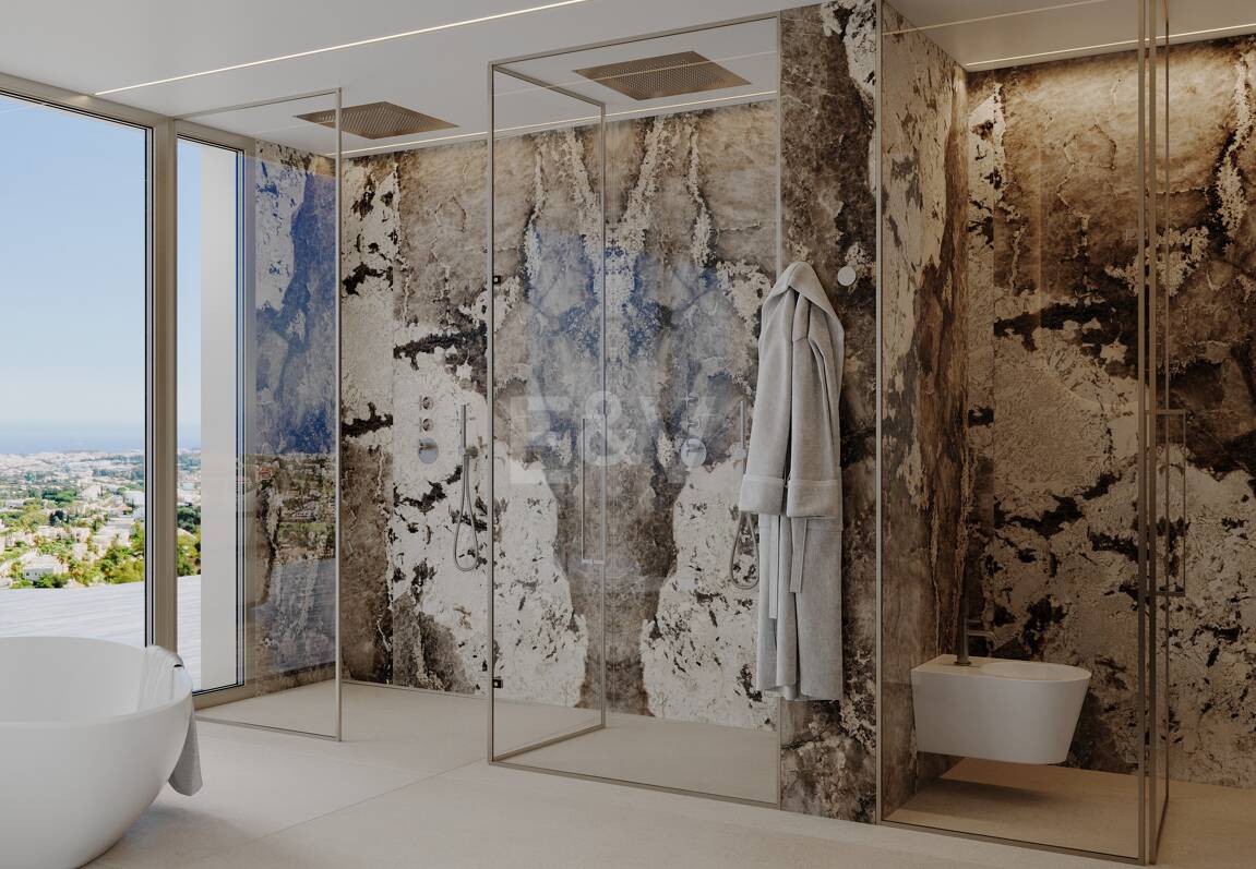 Luxury first-floor apartment with panoramic 360º mountain and sea views