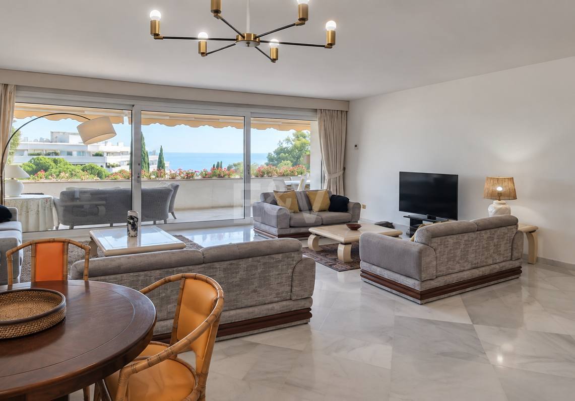 Wspaniały apartament z 3 sypialniami z niepokonanym widokiem na morze w Don Gonzalo, Marbella.