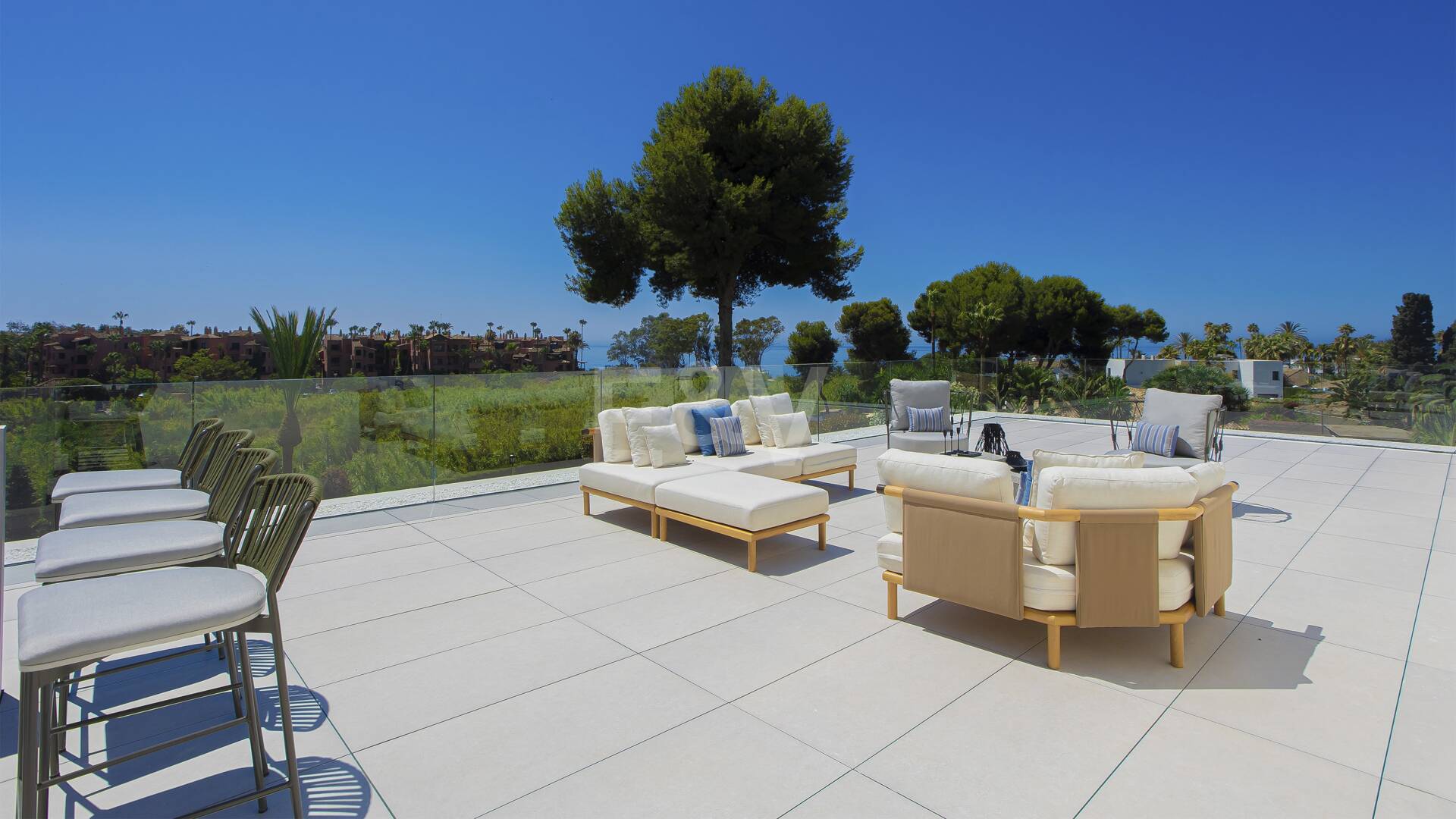 New, Modern and Luxurious Villa in Los Monteros, Just Steps from the Beach