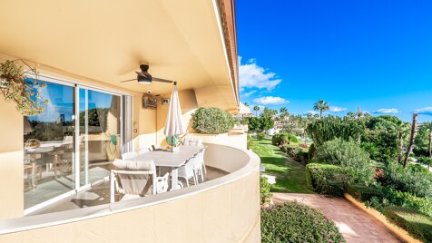 Apartament na sprzedaż w Nueva Andalucia, Marbella (Wszystkie obszary)