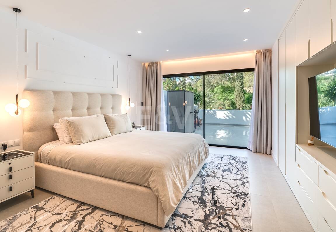 Impeccable Luxury Apartment in Kings Hills, Golden Mile