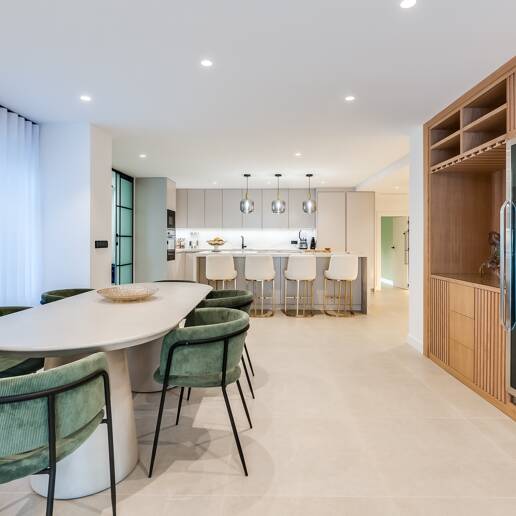 Impeccable Luxury Apartment in Kings Hills, Golden Mile