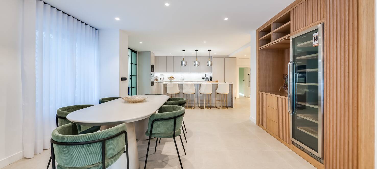 Impeccable Luxury Apartment in Kings Hills, Golden Mile