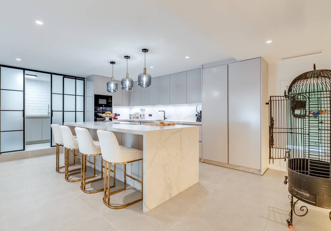 Impecable apartamento de lujo en Kings Hills, Milla de Oro