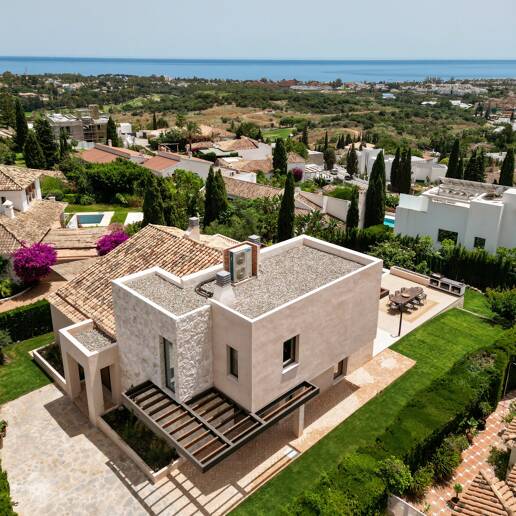 Modern 4 sovrum Villa med havsutsikt i Paraiso Alto