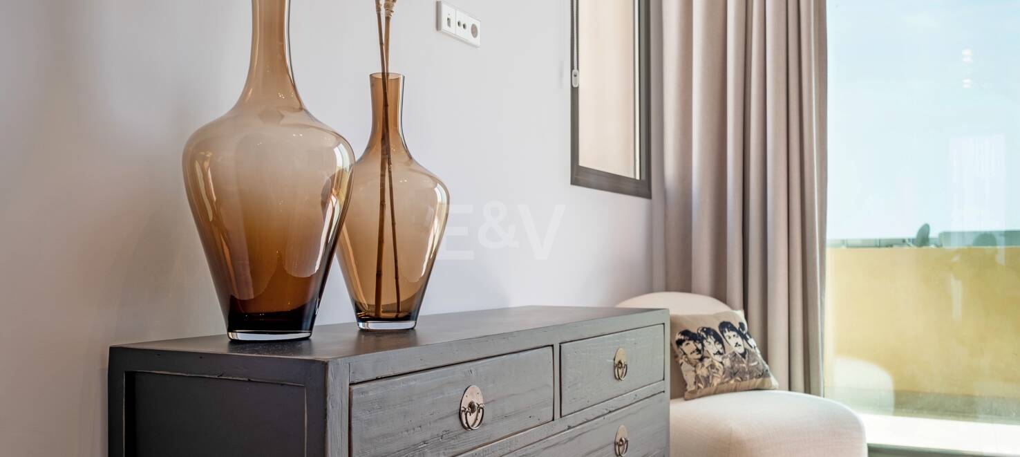 Modern 4 sovrum Villa med havsutsikt i Paraiso Alto