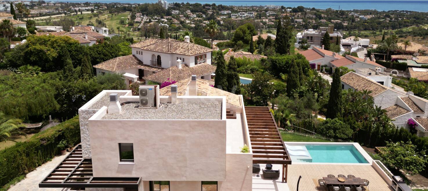 Modern 4 sovrum Villa med havsutsikt i Paraiso Alto