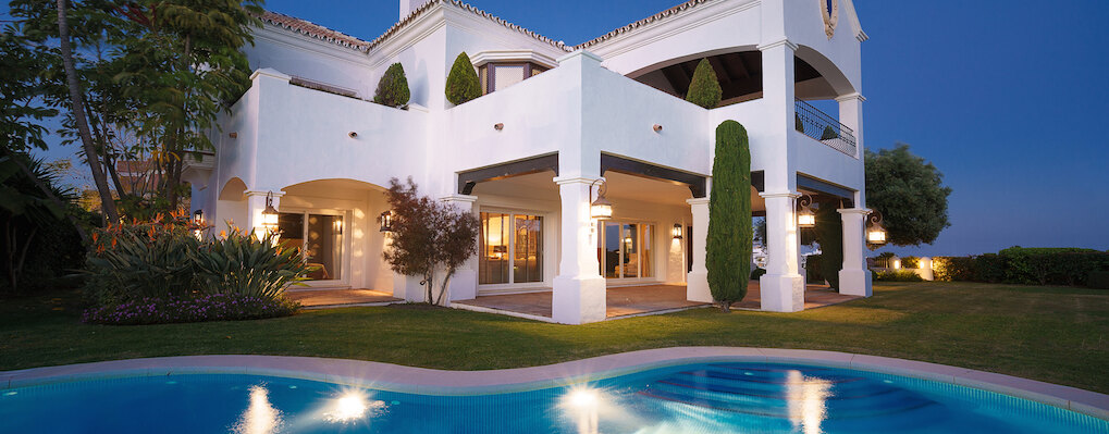 Magnificent villa with panoramic views