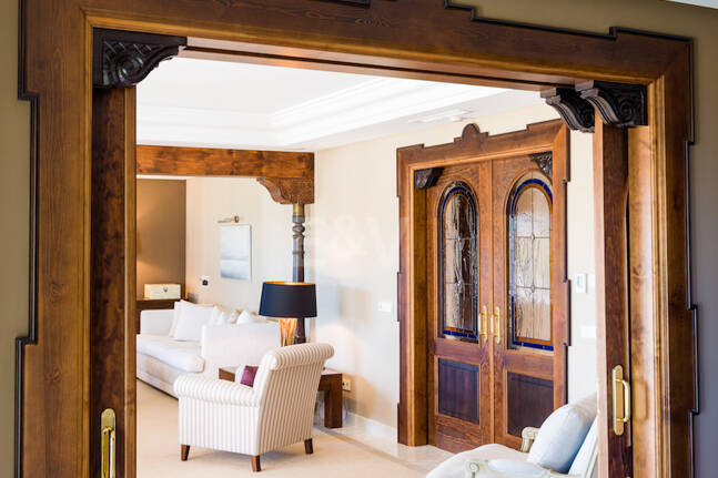 Magnificent villa with panoramic views