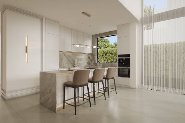 Splendid Luxury Villa i Elviria Beachside