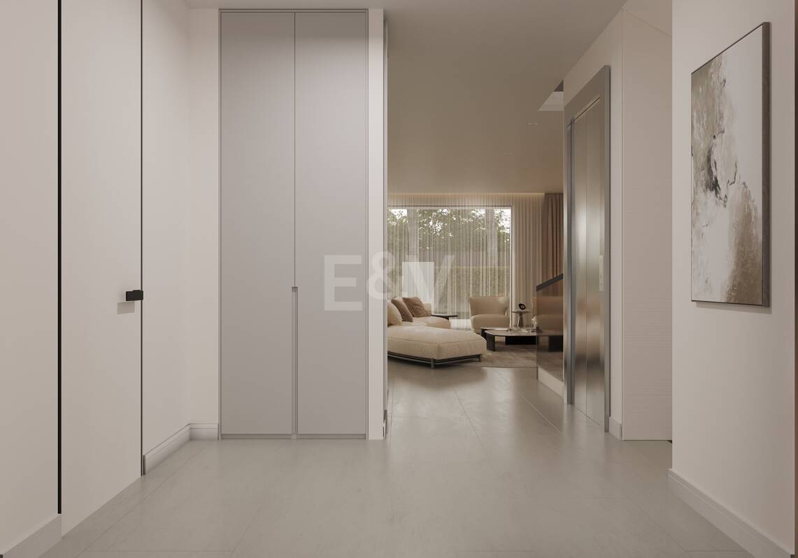 Amazing 4 Bedroom Beachside Villa in Elviria