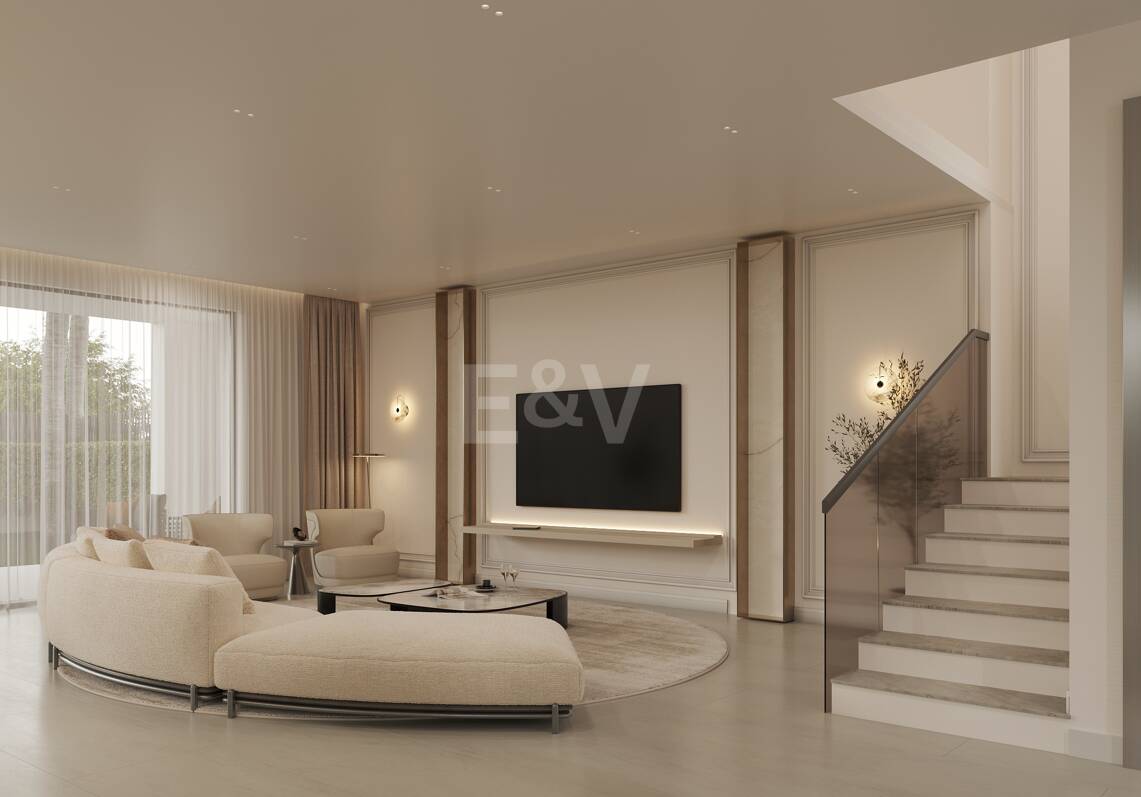 Amazing 4 Bedroom Beachside Villa in Elviria