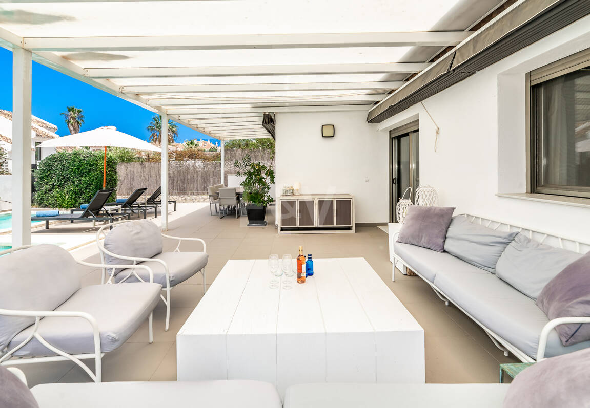 Modern Villa a Stroll from the Beach in Las Chapas Playa