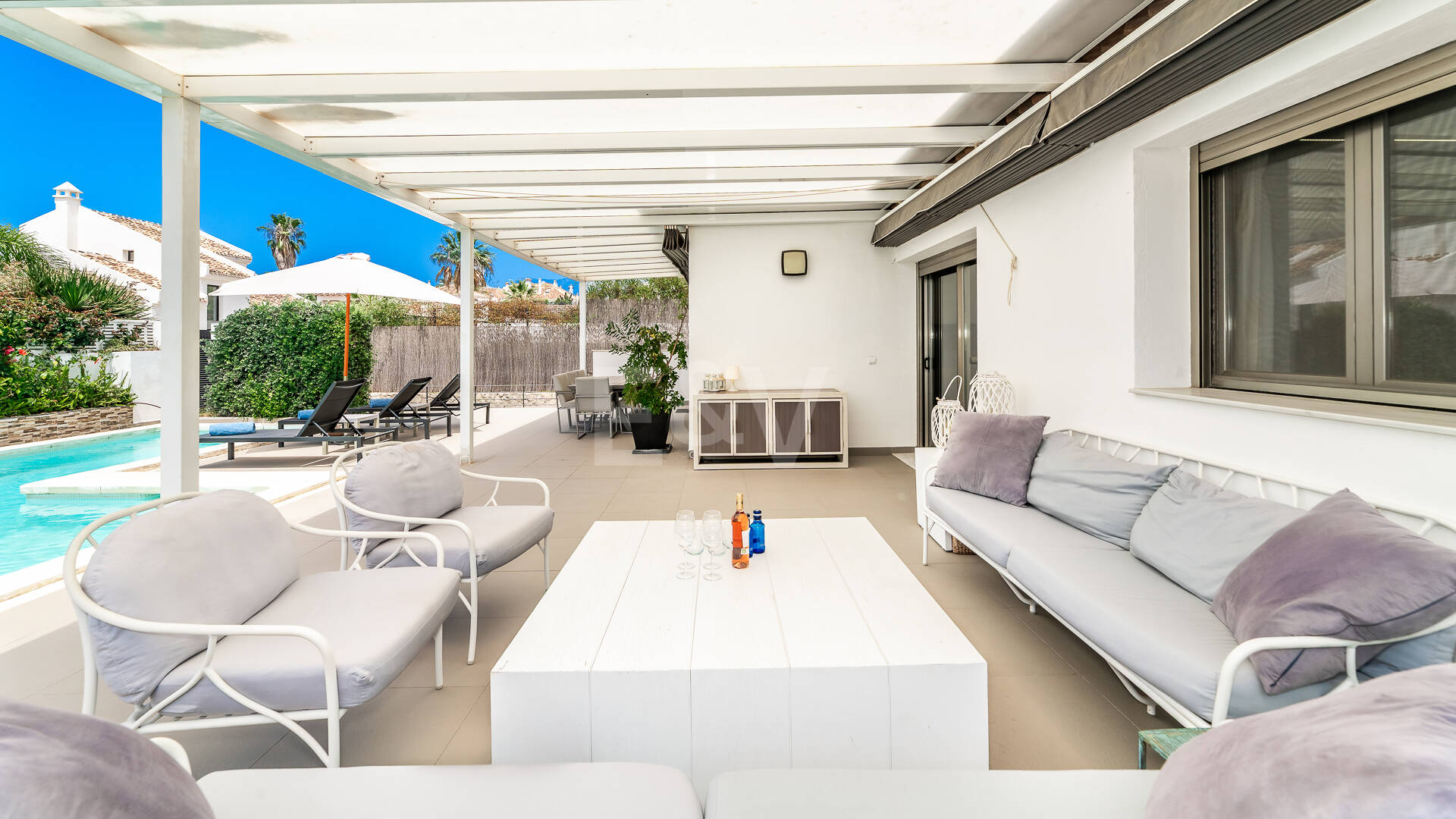 Modern Villa a Stroll from the Beach in Las Chapas Playa