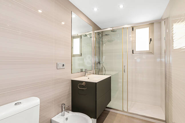 Modern Villa a Stroll from the Beach in Las Chapas Playa