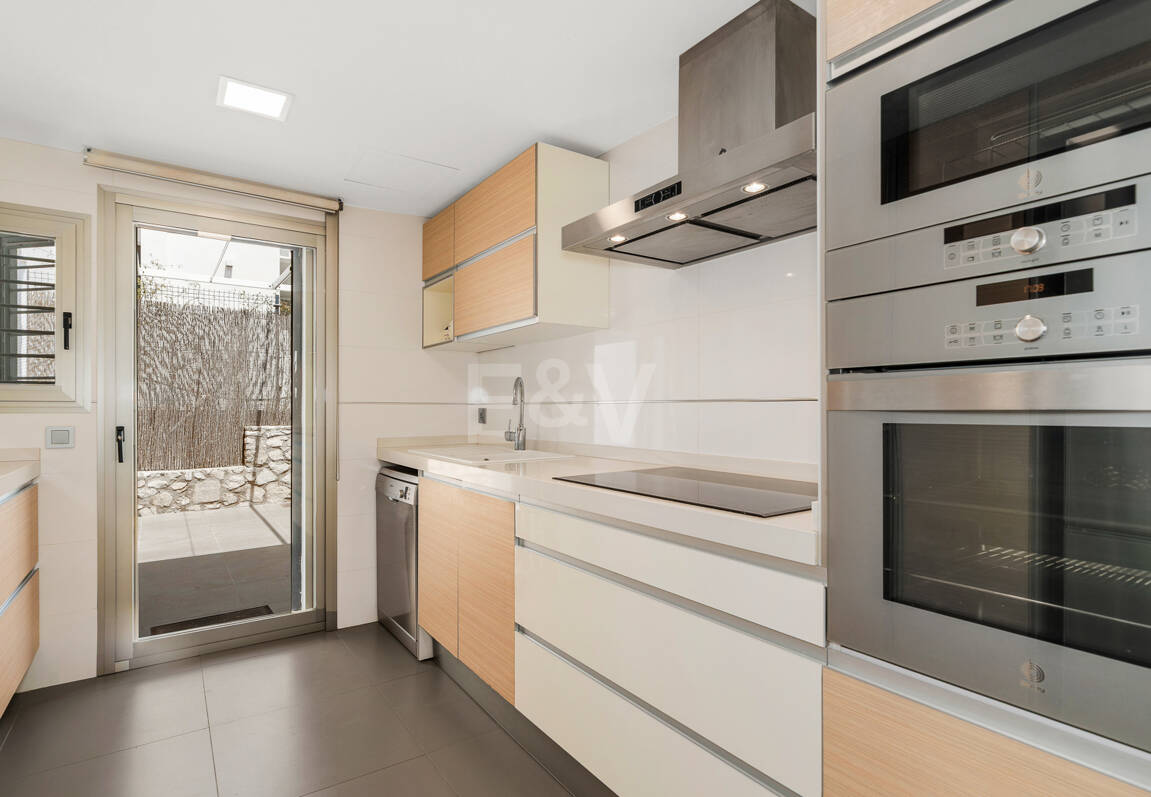 Modern Villa a Stroll from the Beach in Las Chapas Playa