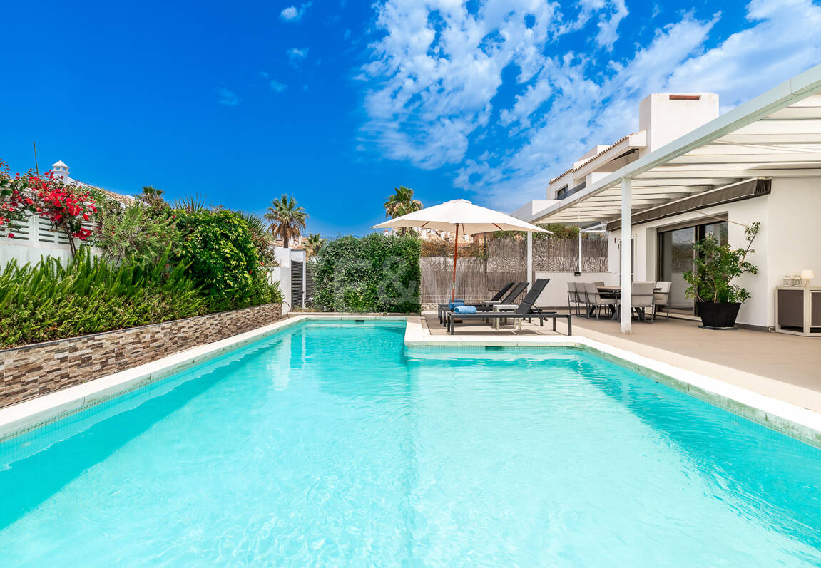 Modern Villa a Stroll from the Beach in Las Chapas Playa