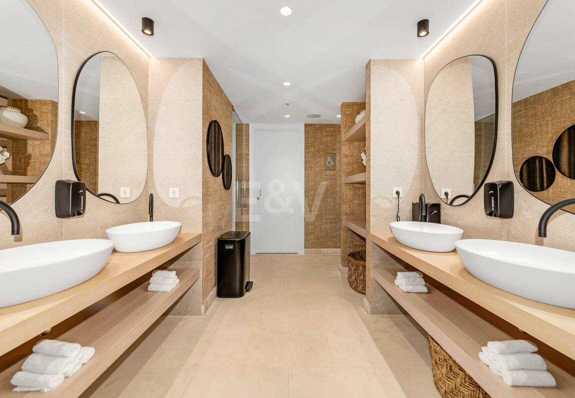 Fabulous Views from 2 bed Ground Floor with its Own Pool